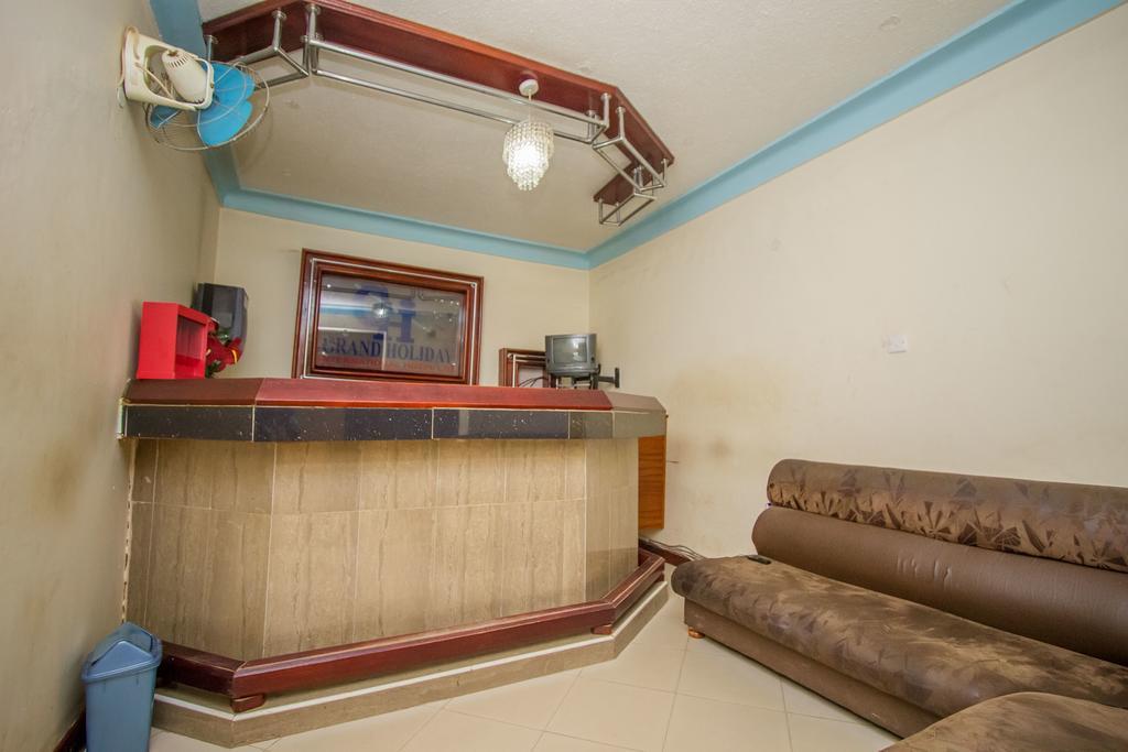 Grand Holiday International Hotel Mbarara Ngoại thất bức ảnh